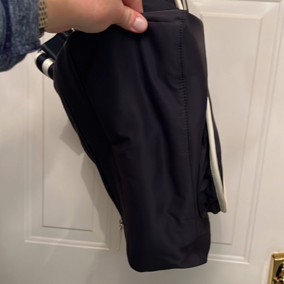 Mark and Graham Tennis Bag - Picture 8 of 8